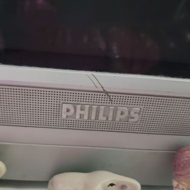 Televisor Philips de 29 pulgadas con placa de Haier sin mando precio 10 mil cup - 2/2