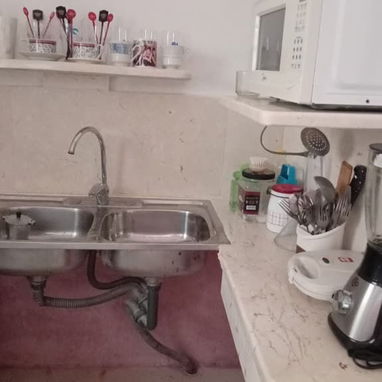 Apartamento capitalista de 2 cuartos en el vedado 15 y 18. - Img 116258624
