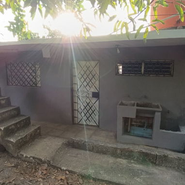 Vendo casa Grande 23 000 usd. más Fotos y detalles al WhatsApp, aquí solo se deja poner 10 fotos - 6/10