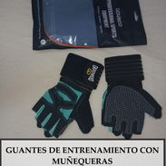 GUANTES DE ENTRENAMIENTO CON MUÑEQUERAS, ENTREGA DE FACTURA. VARIEDAD DE ARTÍCULOS DEPORTIVOS, ETC - Img 54692126