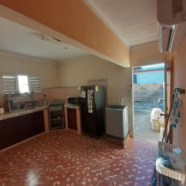 Casa en Venta a 2 Cuadras de la Playa de Boca De Camarioca en Varadero - Img 125096666