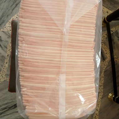Paquetes de 24 Pampers y sábanas desechables para adultos. - 2/2