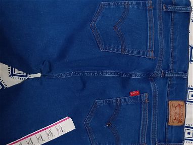 Jeans de mujer nuevo . marca Liviston (modelo Levis) Talla 11. - Img 54673402