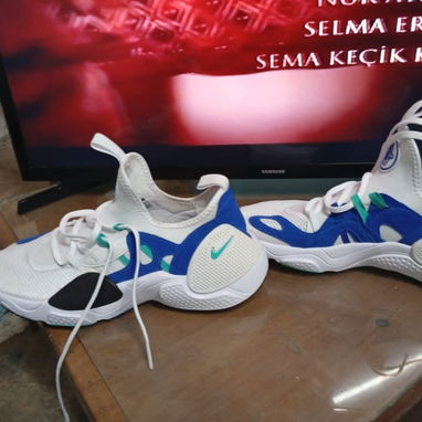 Se venden son un número 43 marca nike pueden llamar al 50069281 - Img 123119910