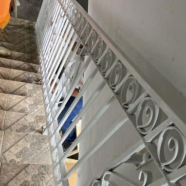 REJA PARA PASO DE ESCALERA - Img 125935446