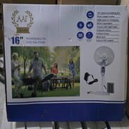 🔊VENTILADOR RECARGABLE MAF DE PEDESTAL 16"+PANEL+2 BOMBILLOS+BATERIA LITIO(AUTONOMIA 10 HORAS):70 USD - Img 56177011