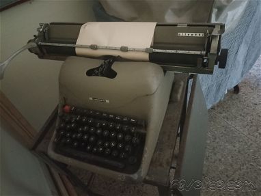 Maquina de escribir portátil - Img main-image-45641824
