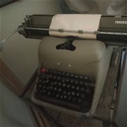 Maquina de escribir portátil - Img 45641824