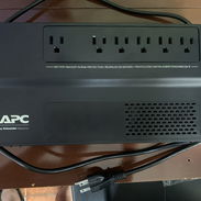 APC Backup 1000va 600watts pinchando al 💯 Garantía! - Img 56693097