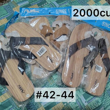 Chancletas y zapatos - 2/6