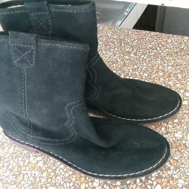 Zapatos negros de mujer - Botas altas de gamuza - Calzado elegante femenino - Botín clásico mujer - Zapato urbano suela - Img 121878985
