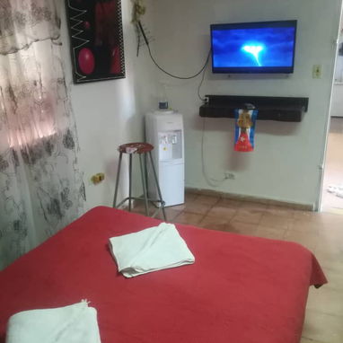 Apartamento.en alquiler (vedado) ideal para estudiantes extranjeros - Img 122515673