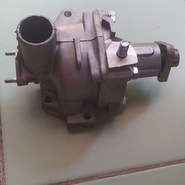 Alternador y bomba de agua de lada - 2/2