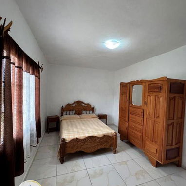 Casa de Renta en Guanabo - 5/8