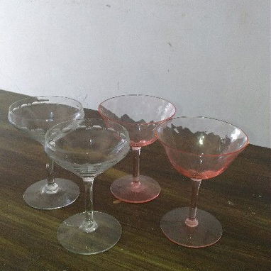 700 CUP- COPAS DE VIDRIO POR PAREJAS, QUEDAN POCAS. VER FOTOS OSVA 72675985 MOVIL-ENVIAR SMS,NO USAR WHATSAP 53123909 - 3/4