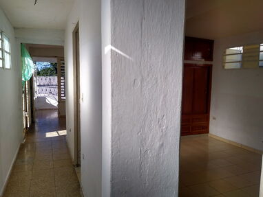 Apartamento, biplanta en alto en Marianao, - Img main-image