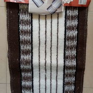 Se vende Set de 3 alfombras para baño - Img 52814890