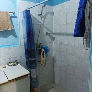 Vendo apto en el Vedado Planta baja - Img 124986308