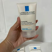 Crema hidratante la Roche posay - Img 56364232