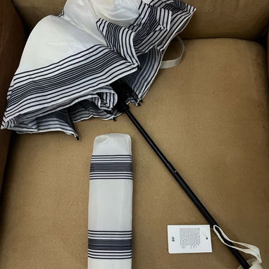 PARAGUAS PLEGABLE H&M ORIGINAL | NUEVO | Centro Habana 15 - 2/2