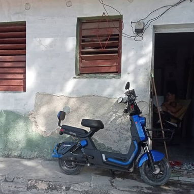 Vendo casita en el reparto Marti pegado al Casino - 2/10