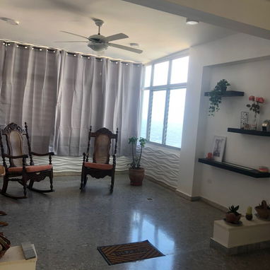 Renta de casa en la habana con vista al mar. Alquiler de apartanento por noches en el Vedado. - Img 109047014