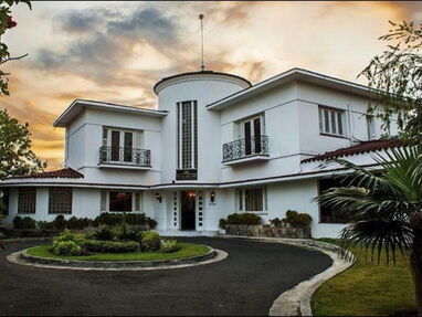 🏡💎‼️ Maravillosa residencia ubicada en #Miramar‼️ con un encanto #Clásico, perfecta para disfrutar de momentos de rela - Img 58647474