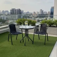 mesa de terraza con dos sillas - Img 56116446