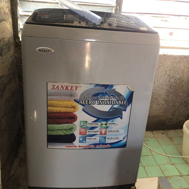 Vendo Lavadora Automática Sankey de 13Kg - Img 119642556