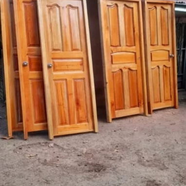 Ventas de puertas de excelente madera - Img 123373371