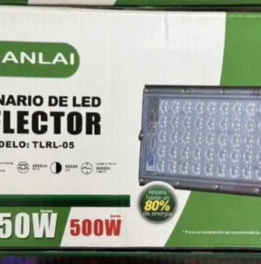 Reflectores de 50 y 100 whatts.  Excelente calidad y precios - Img 83606735
