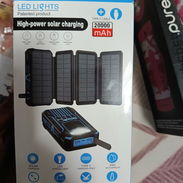 Cargador portátil con varios paneles solares - Img 57532724