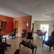 Propiedad en el corazón de la zona comercial de Miramar !!! - Img 55022775