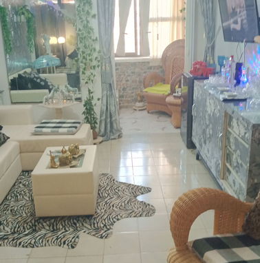 Permuto apto de dos hab,en el Camilo cienfuegos ++2500 usd x apto vedado bajos o 1 er piso - Img 94794864