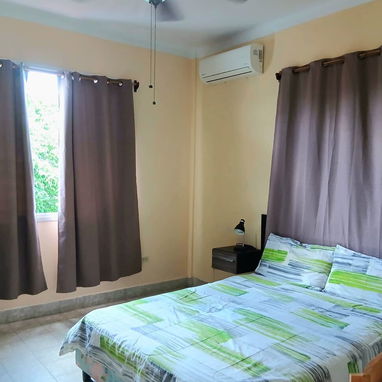 Renta lineal apartamento de 2 habitaciones en el Vedado - Img 125472633
