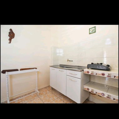 Espectacular casa independiente a la venta en El Vedado totalmente remosada!!! - Img 113157567
