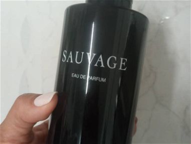 Perfume SAUVAGE Dior original de 200ml con garantía - Img 67143242