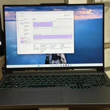 LAPTOP Lenovo Legion slim 5 ,RTX 4070, 32 Gb de ram y Ryzen 7 - Img 122724926