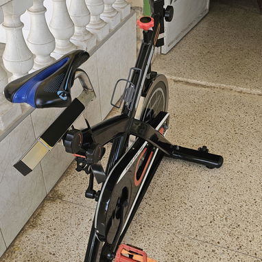 Bicicleta de spinning profesional - Img 126224112