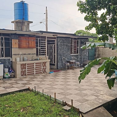 Se vende Casa 🏡 En el Capri (Arrollo Naranjo ) - 10/10