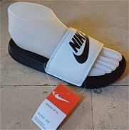 Chancletas Nike traidas de España chancleta - Img 45783639