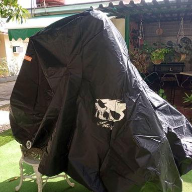 Capa o lona impermeable para motos - 2/2