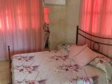 ⭐ Renta casa en Guanabo de 4 habitaciones,5 baños, cocina,ranchón, barbecue, piscina con recirculación,garage - Img main-image-45156115