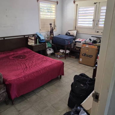 Casa independiente en nuevo vedado 🏡 cerca del cine Acapulco - 10/10