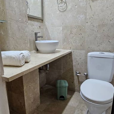 Renta de apartamento en la habana. Alquiler por tiempo indefinido en el vedado - Img 109049202