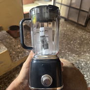 BATIDORA PORTÁTIL DE 600 ML DE CAPACIDAD - Img 58024530