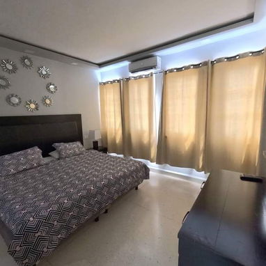 "Exclusivo apartamento en el Vedado de 2 habitaciones" - Img 123977554