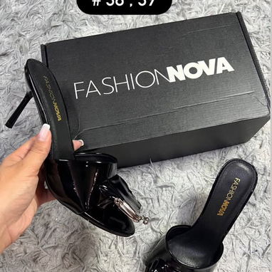 Tacones👡 FashionNova🏷 - 4/5
