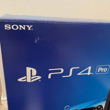 Consola PlayStation 4 Pro de 1 TB color negro azabache con mando inalámbrico y cables HDMI. - Img 125247991