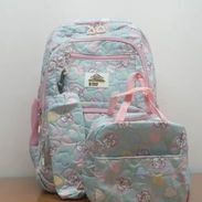 7500- Combo de 3 piezas, mochila, cartuchera y merendero término ✓Medidas: 43x25x15 ✓Material: poliester acolchonado lig - Img 55725106